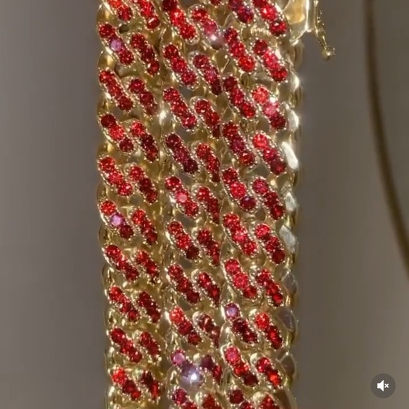 AMY SHEHAB - Picture 5 of 5